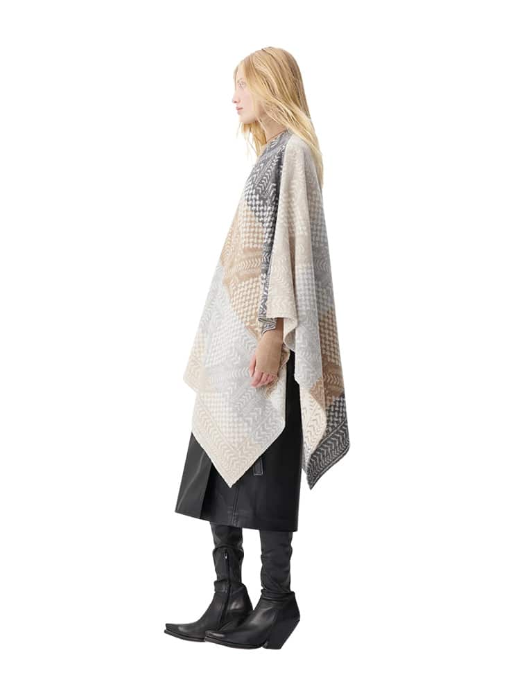 Lala Berlin poncho pineo heritage star multicolor