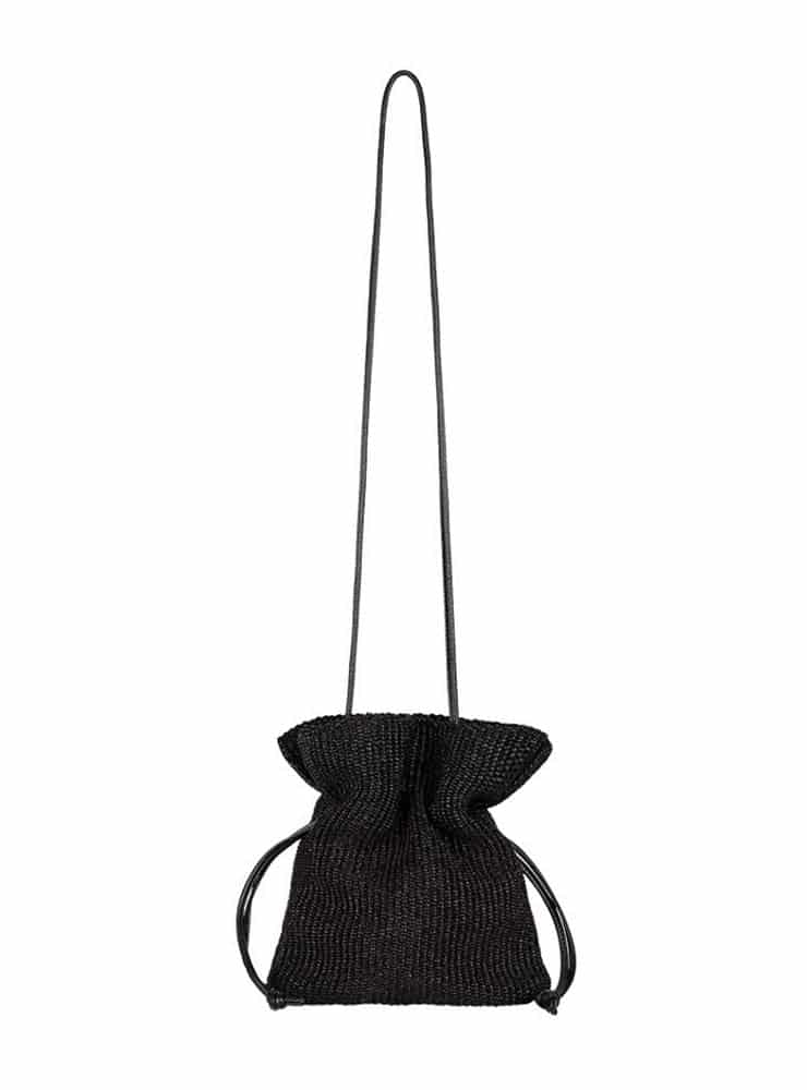 Infinito Camilla bucket bag black raffia